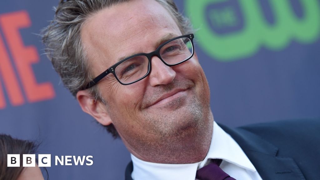 Médico da Califórnia se declarará culpado de fornecer cetamina a Matthew Perry