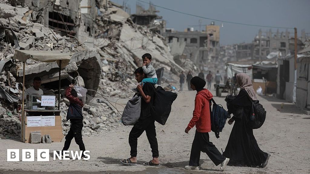 Israele afferma che consentirà l'ingresso di una "quantità base" di cibo a Gaza, ponendo fine al blocco durato 10 settimane