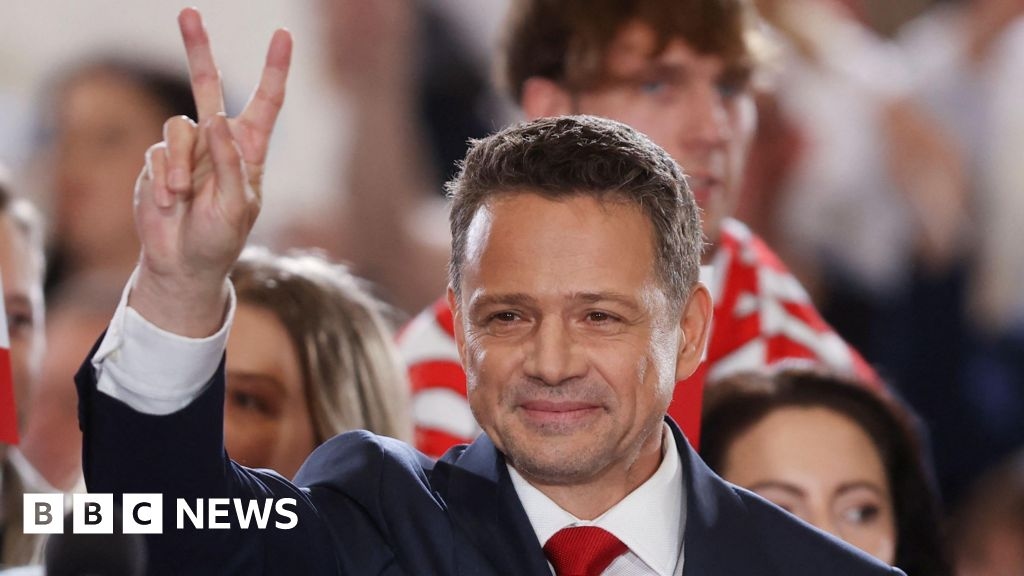 Il sindaco liberale di Varsavia è in testa alle elezioni presidenziali polacche: exit poll