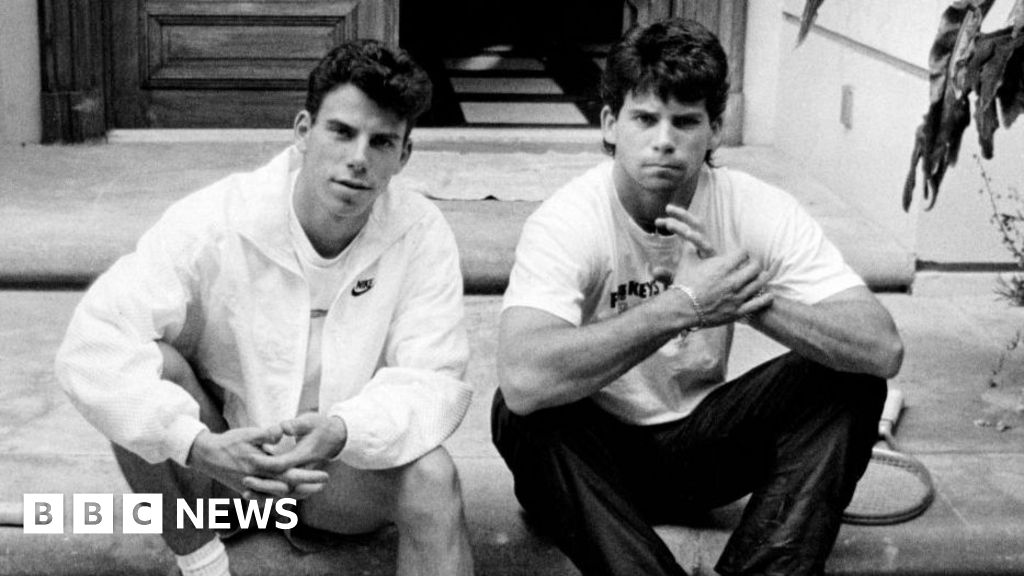 Juez vuelve a condenar a los hermanos Menéndez por los asesinatos de 1989