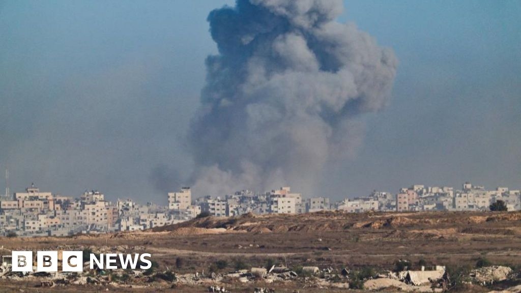 Israel eskaliert Bombardements, während Verteidigungsminister sagt: „Gaza brennt“