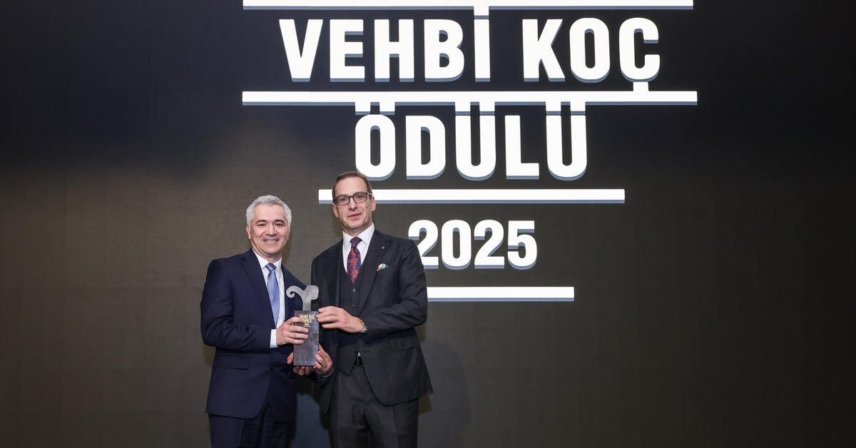 Il vincitore del premio Vehbi Koç è l'Assoc. Dott. Era Kıvanç Birsoy