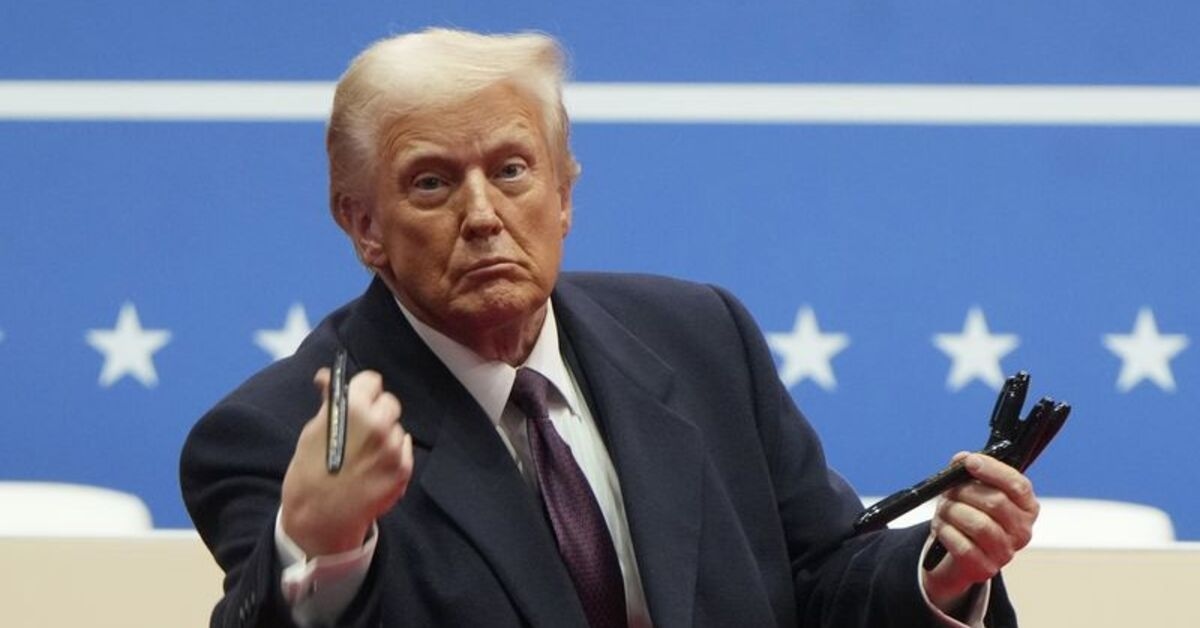 Trump ulusal güvenlik ekibini acil toplantıya çağırdı