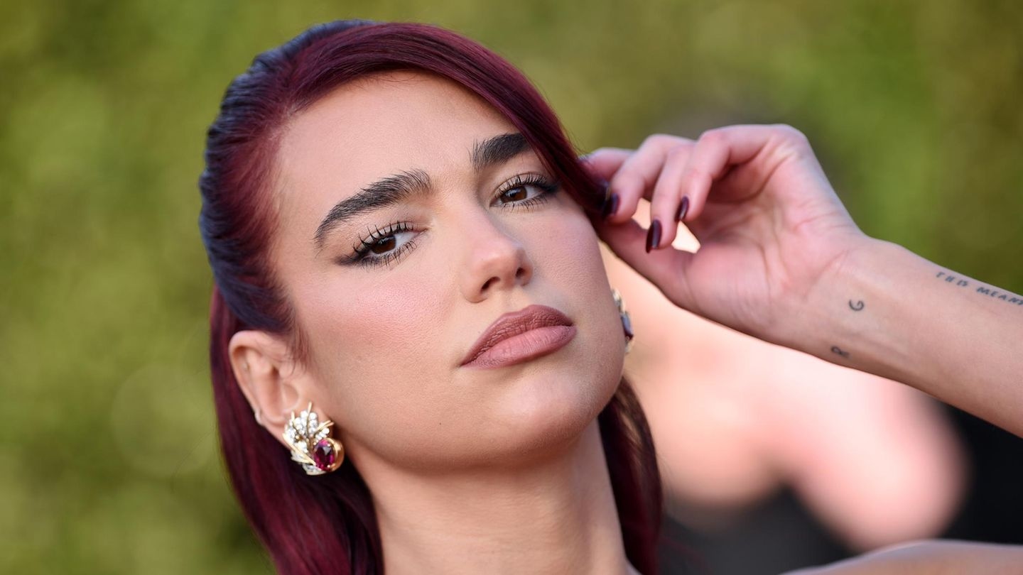 New makeup trend?: What's behind the popular reverse eyeliner