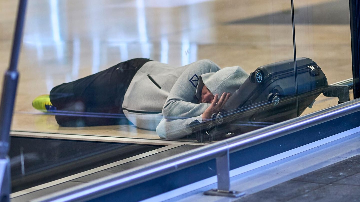Varios aeropuertos afectados: Caos en BER tras ciberataque: esta es la estafa detrás