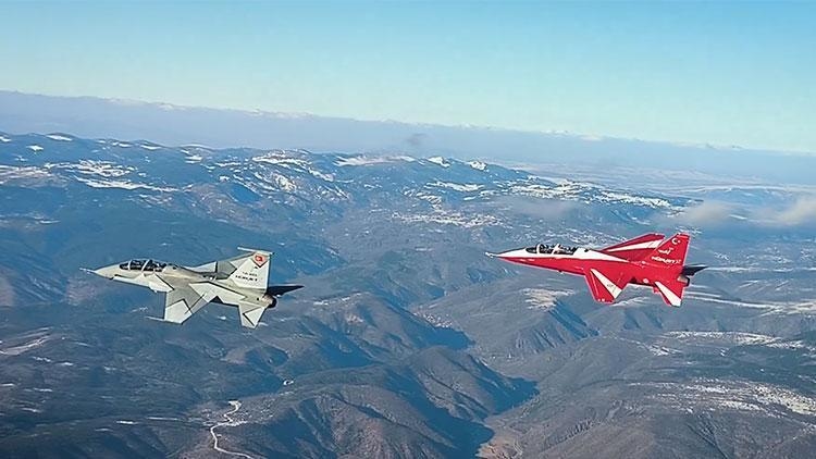 ¡Dos Hürjets en el cielo al mismo tiempo! TUSAŞ compartió: Estamos escribiendo la historia con nuestras alas de estrella creciente