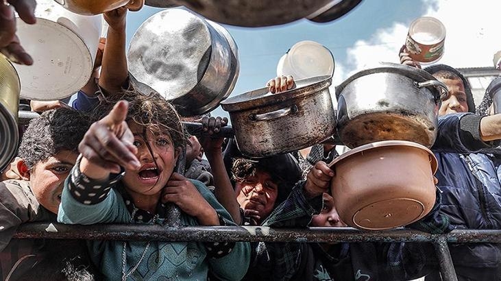 Tres niños mueren a causa del frío extremo en Gaza