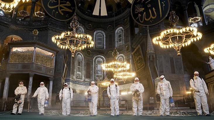 Ramadan cleaning was done in the Hagia Sophia Grand Mosque