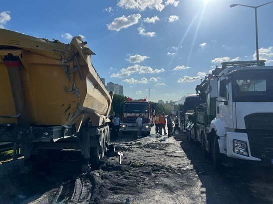 One person died and 21 were injured in a chain accident on the Küçükçekmece TEM Highway.