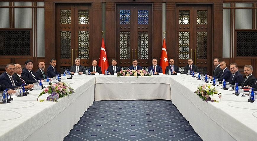 Il vicepresidente Yilmaz ha ricevuto la delegazione del TISK