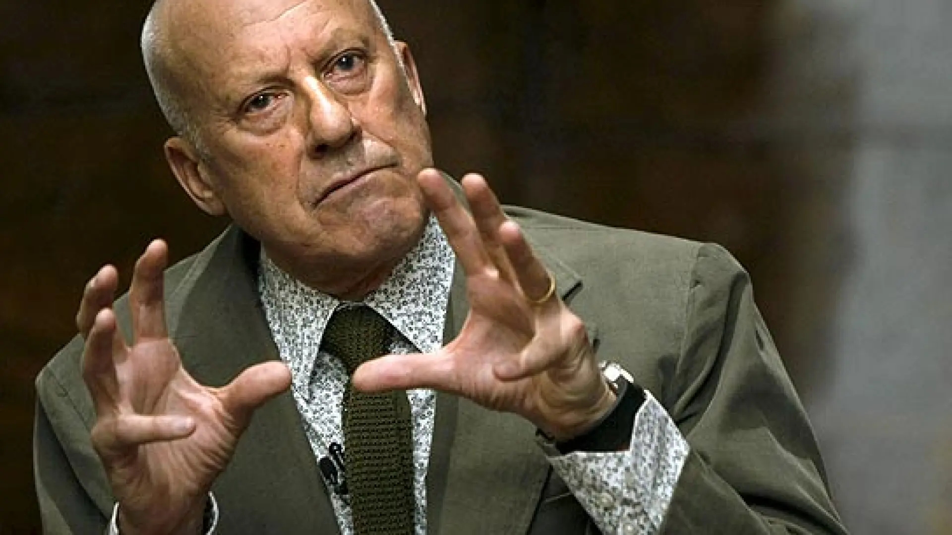 Norman Foster, 90: This is his relationship with Spanish actress Elena Ochoa.