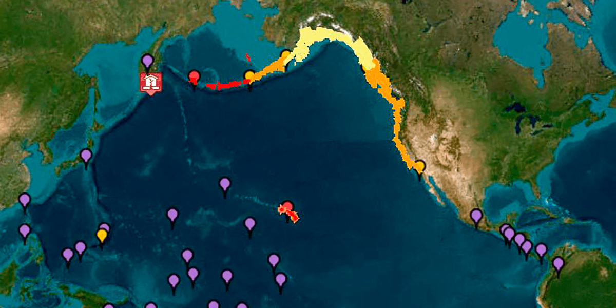 The Mexican government urges people to stay away from Pacific beaches amid tsunami warnings.