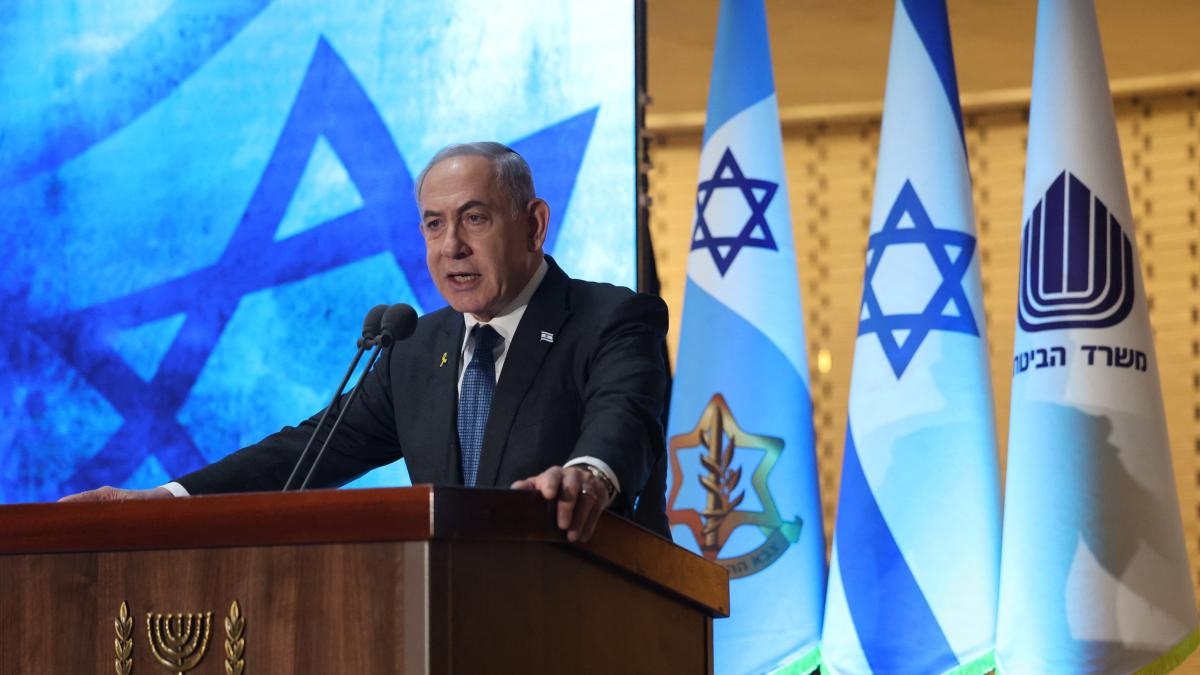 Benjamin Netanyahu orders an urgent plan to curb Hamas's control of aid in Gaza.