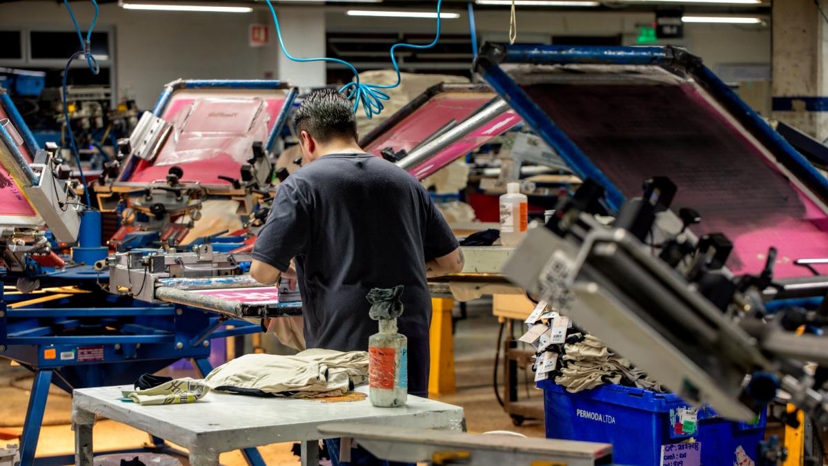 Cuánto aumentarían los salarios y cuáles serían los sectores más beneficiados por la laboral, según el Gobierno
