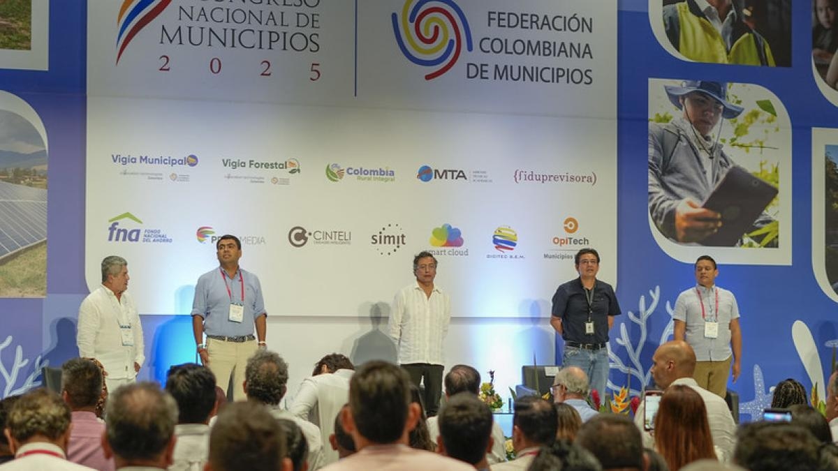 Die harten Forderungen der Bürgermeister des Landes an Präsident Gustavo Petro während des Fedemunicipios-Gipfels