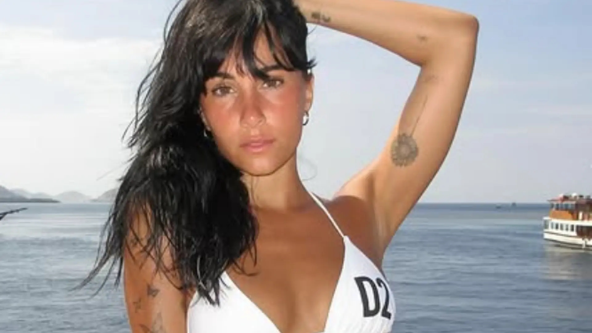La vacanza più felice e lussuosa di Aitana: con Plex e in una destinazione idilliaca