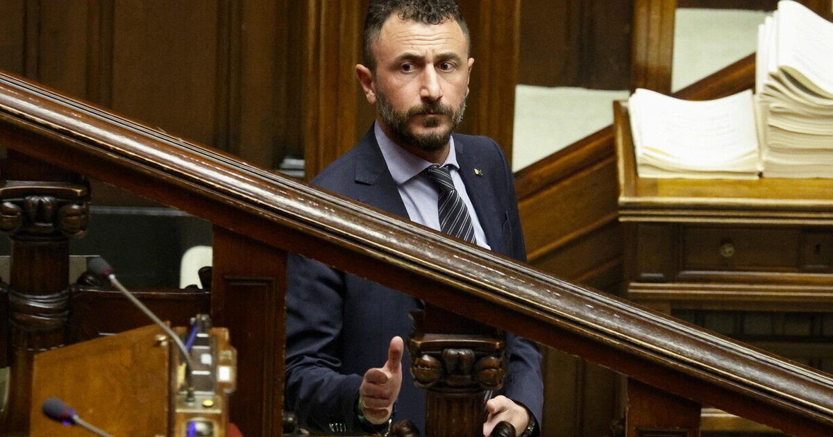 Pozzolo, Soumahoro y de Bertoldi. La vida como paria en Montecitorio
