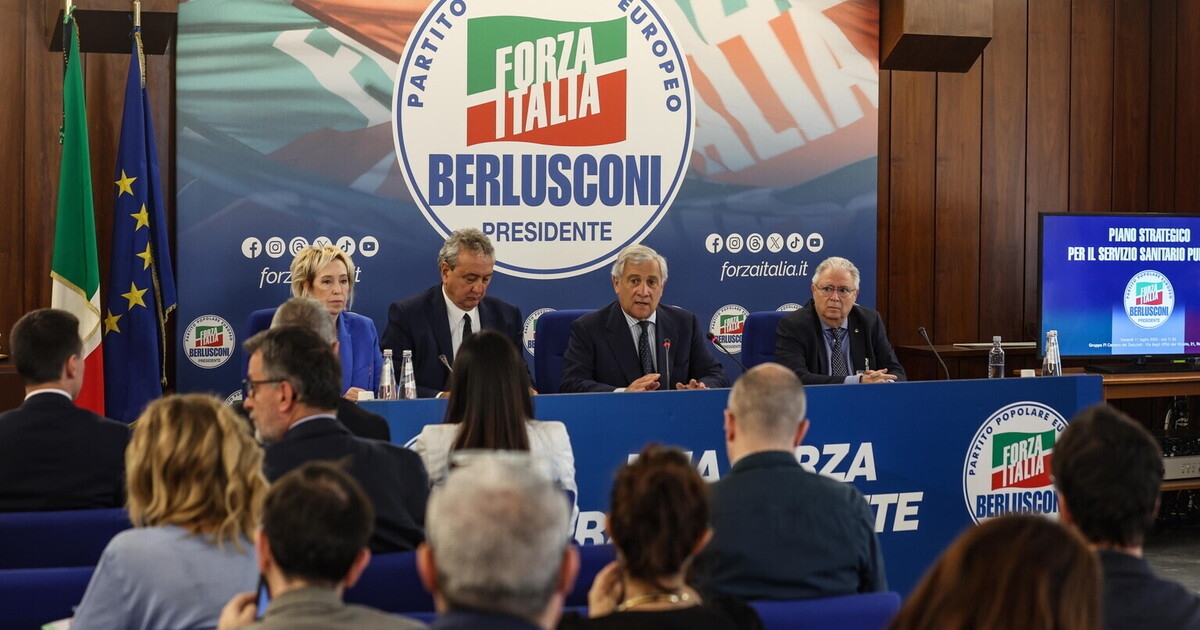 Tajani tra Pier Silvio Berlusconi e sanità: “Il futuro di FI? Guardare avanti significa avere progetti”