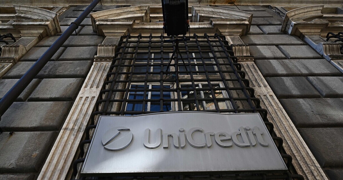 Ostrzeżenie Komisji Europejskiej dla rządu w sprawie UniCredit