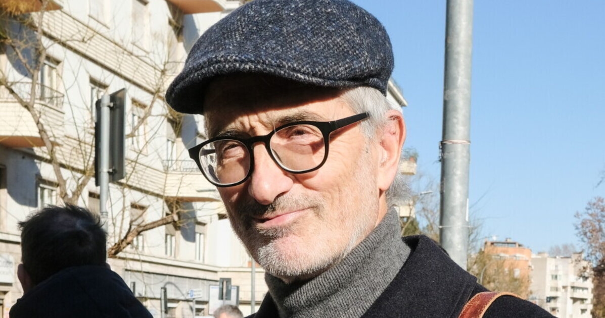 Paolo Bellavite büyük ilaç şirketlerini eleştiriyor, ancak bu arada takviyeler üzerinde çalışıyor. Hesperidin davası.