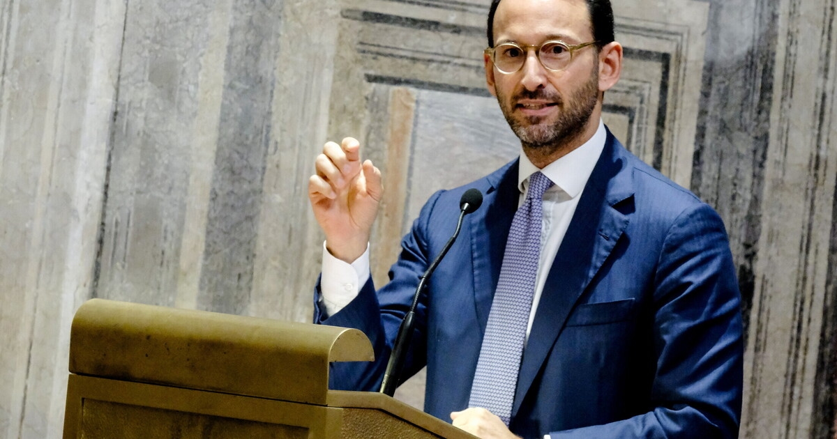 Federico Freni bei Consob für die Post-Savona-Ära