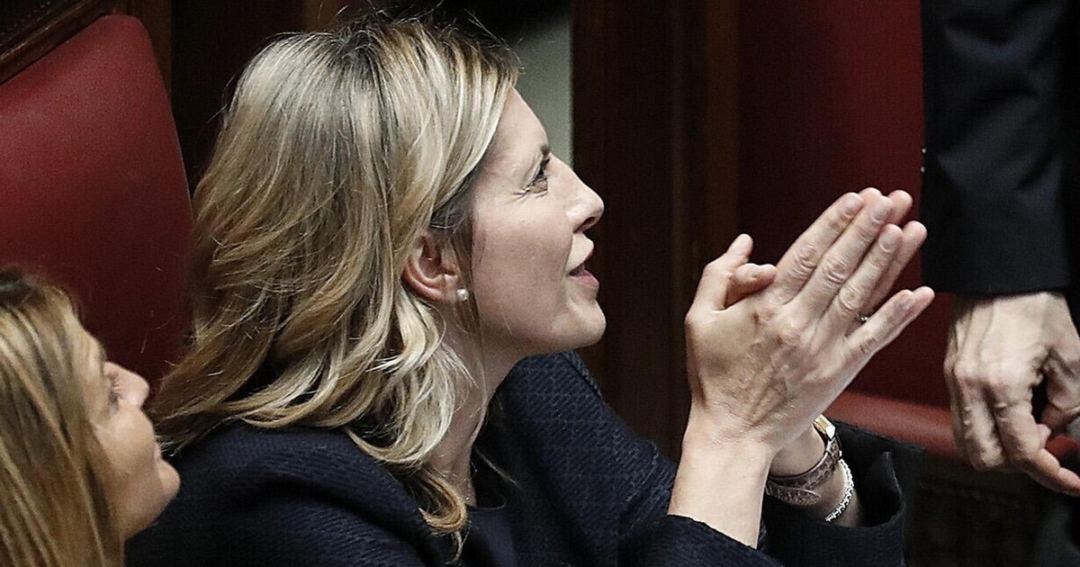 O "segredo" de Meloni (e Bartolozzi) clama por pureza e transparência. A Liga: "Foi um erro não manter o segredo de Estado."