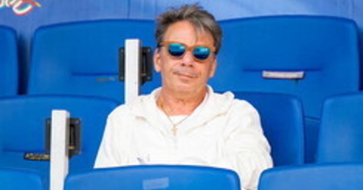 Шоу Эциолино Капуано начинается снова