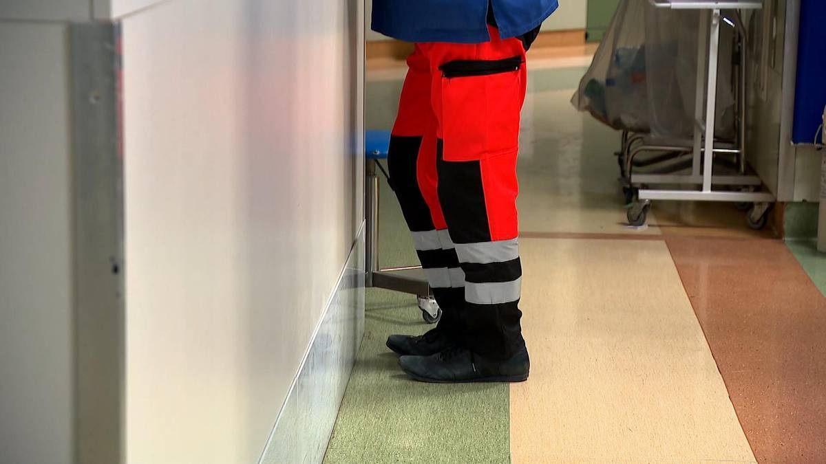 Aanval op artsen en verpleegsters. Twee personen gearresteerd