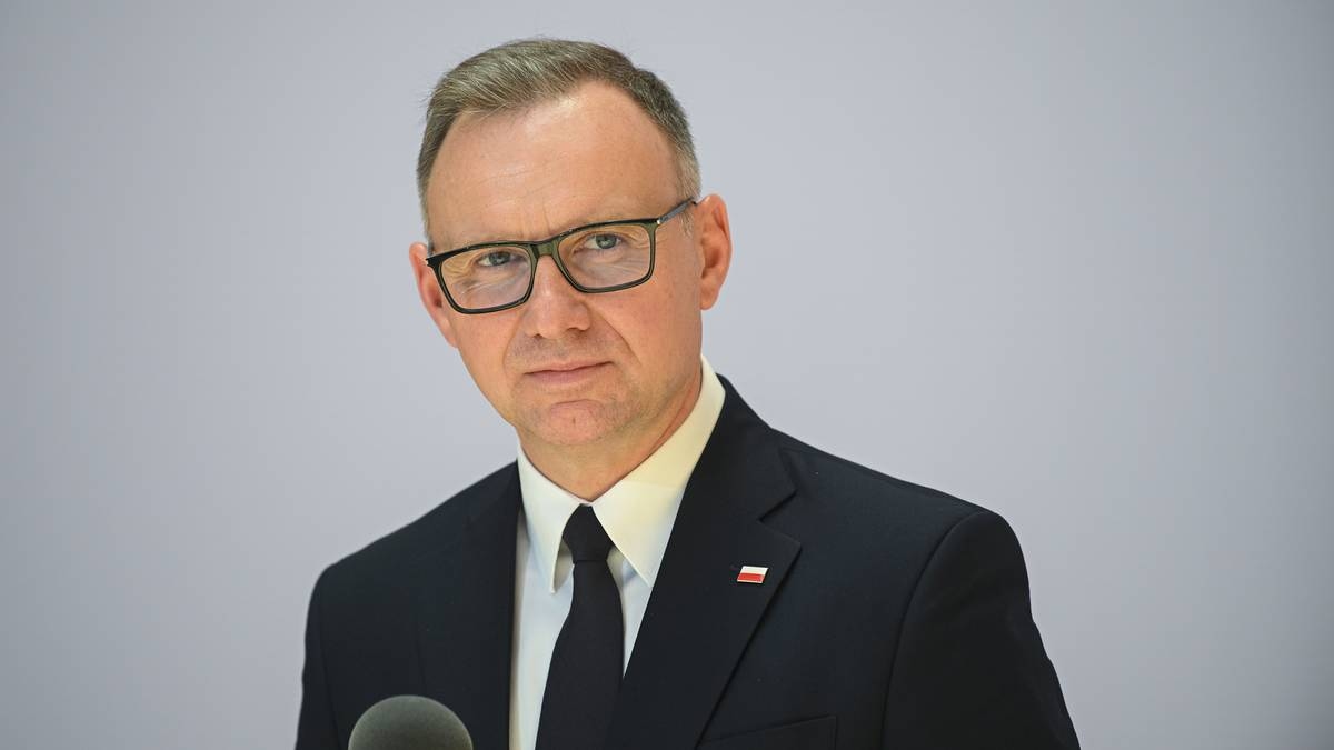 The President is direct about the position of prime minister. "I would not hesitate"