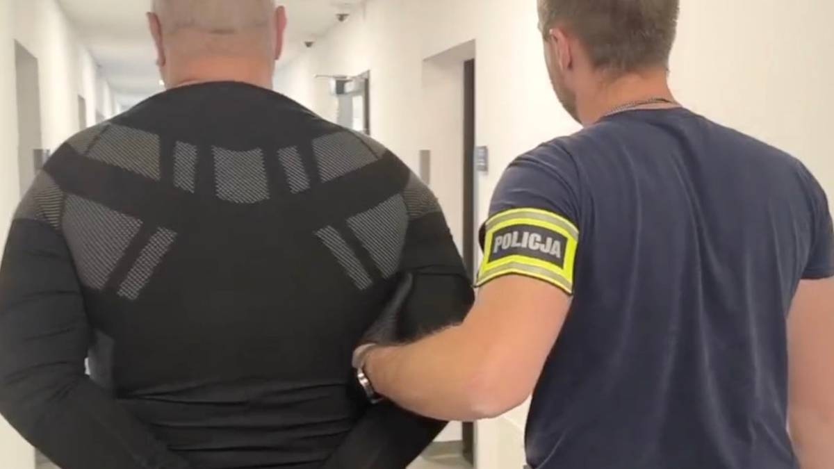 O homem de 56 anos vandalizou o hospital e ameaçou os funcionários. A polícia interveio