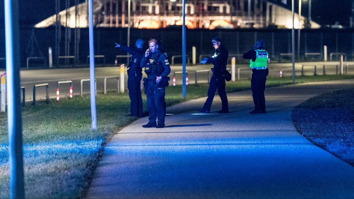 Droni su Copenaghen. L'aeroporto riapre, nuove informazioni dalla polizia