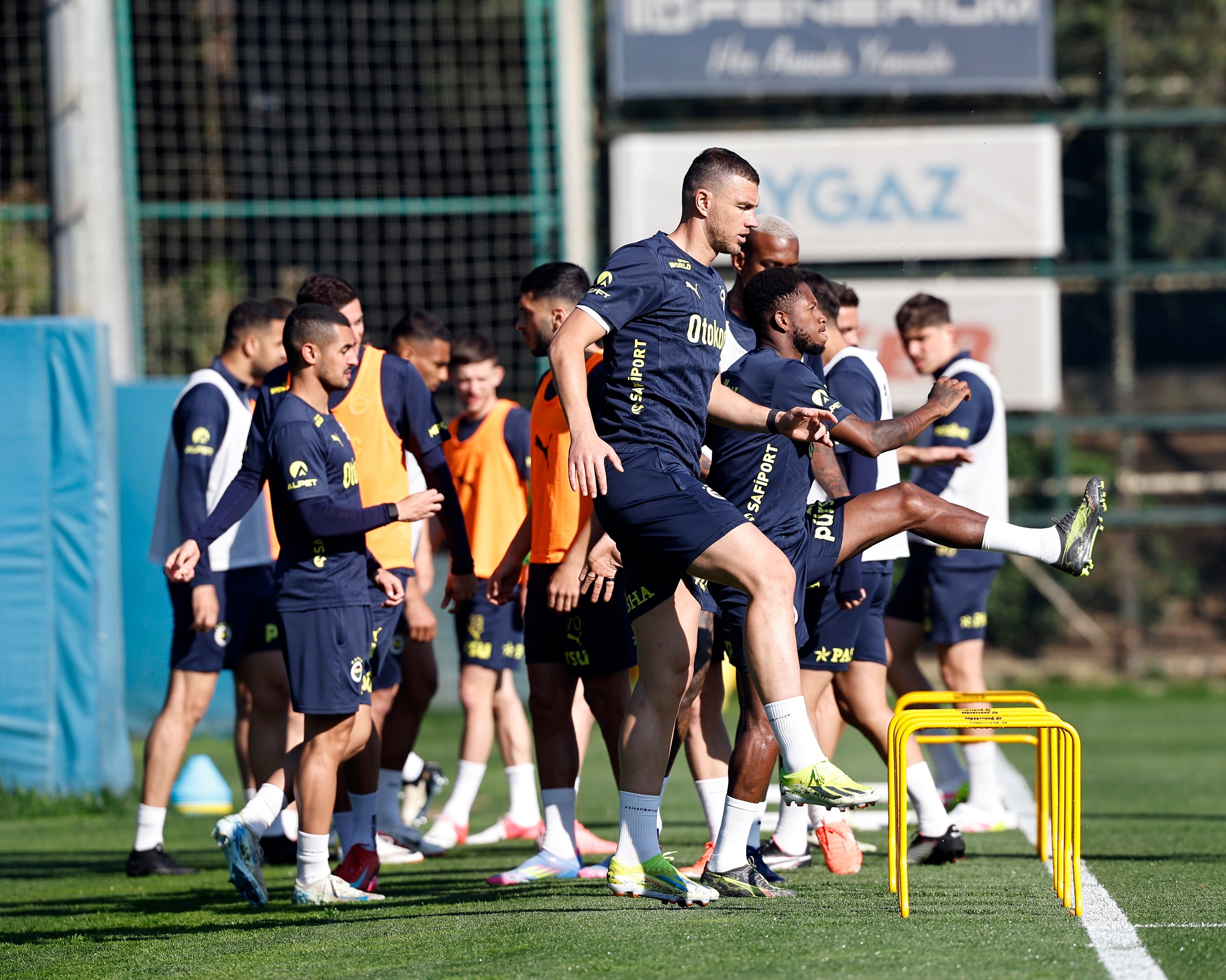 Fenerbahçe hat mit den Vorbereitungen für das Spiel gegen Eyüpspor begonnen