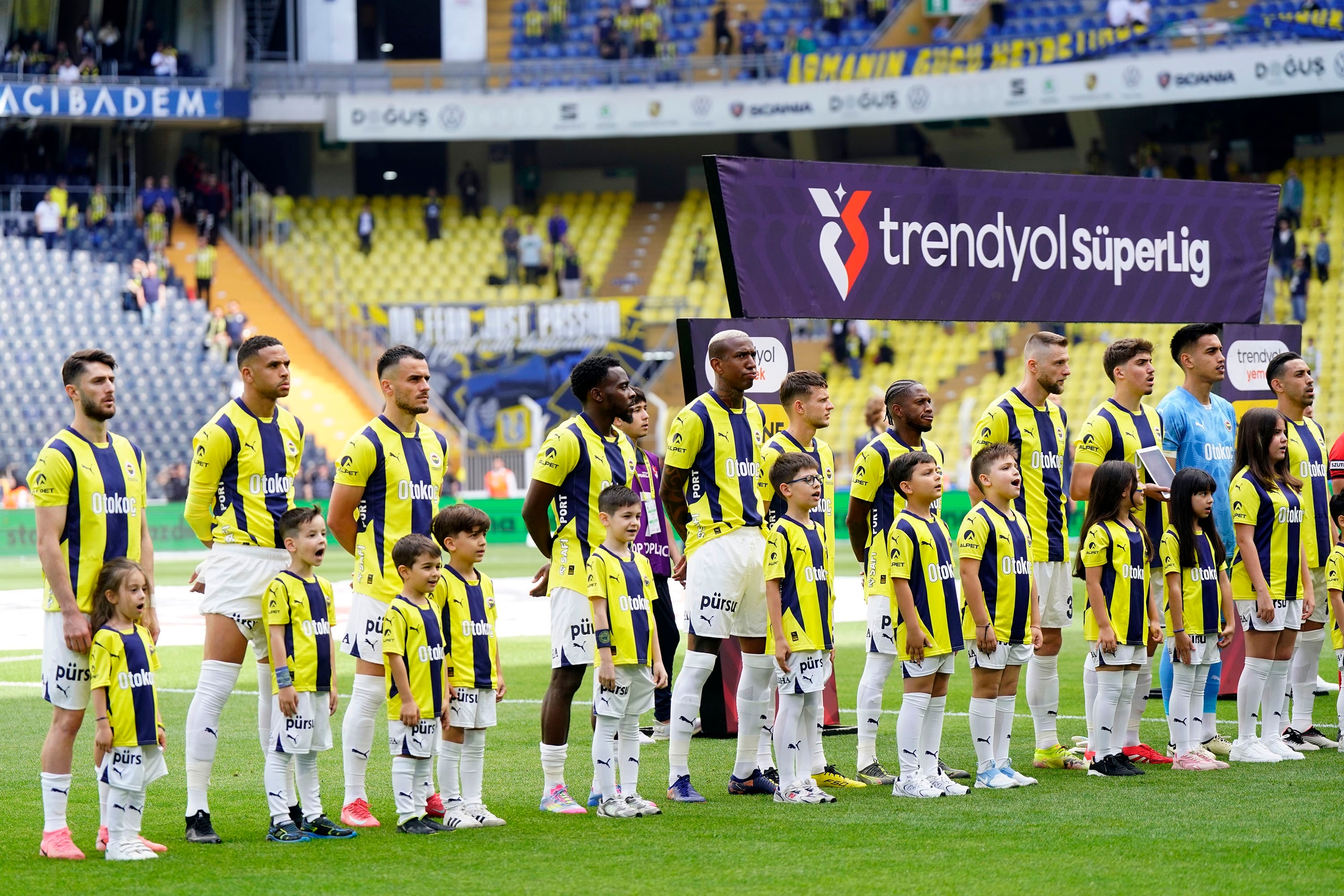 Fenerbahce finished the season with 84 points