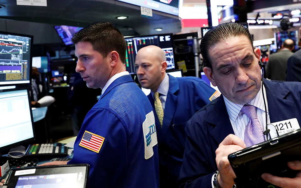 Wall Street termine en ordre dispersé