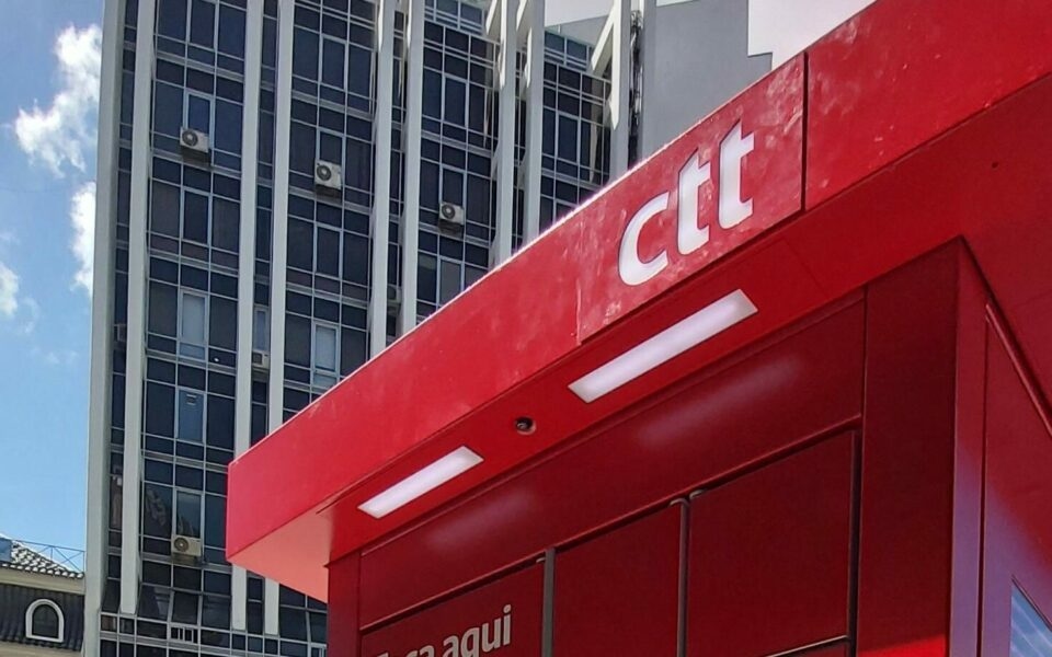 CTT daalt ruim 11%