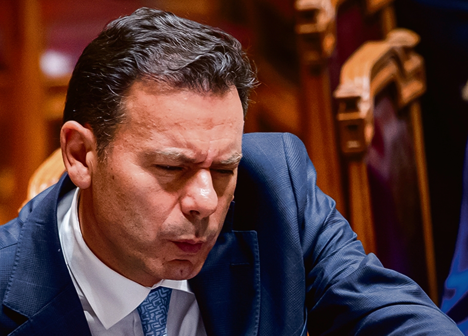 Premierminister sagt, das Arbeitsrecht werde derzeit diskutiert und erst später definiert