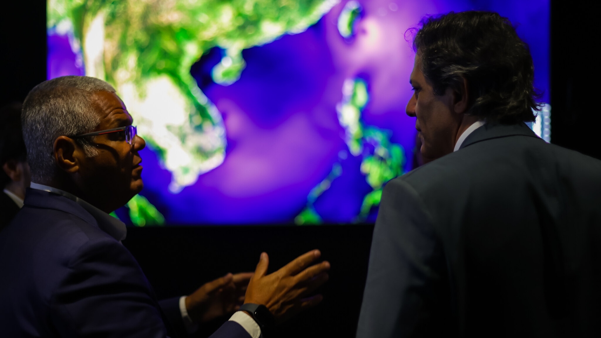 De regering gaat naar de VS en hint op belastingverlagingen om grote technologiebedrijven naar Brazilië te lokken