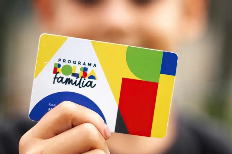 Neue Bolsa Família-Regeln: Erfahren Sie, was sich für diejenigen ändert, die die Einkommensgrenze überschreiten