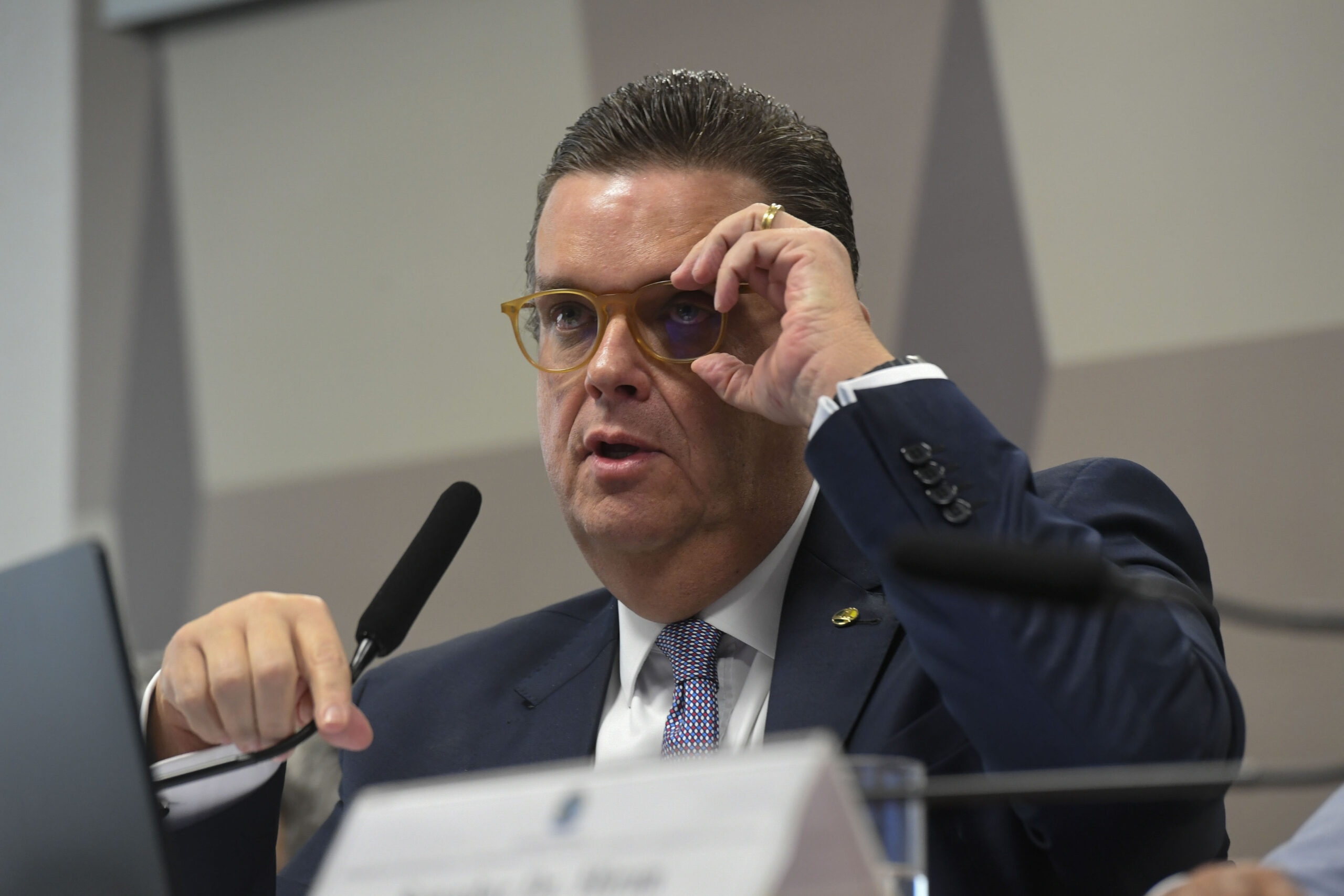 Im Gegensatz zur Regierung sagt der Minister für soziale Sicherheit, er sei für das INSS CPMI