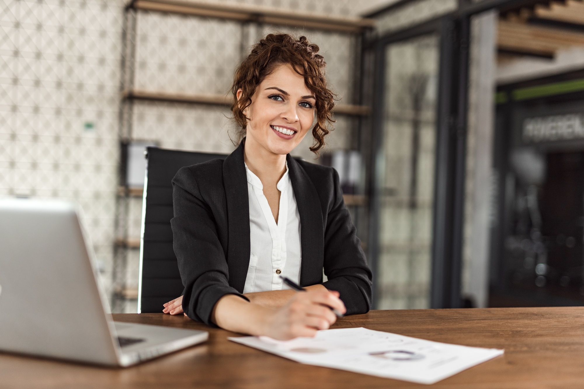 10 Essential Items for Your Employee Orientation Checklist