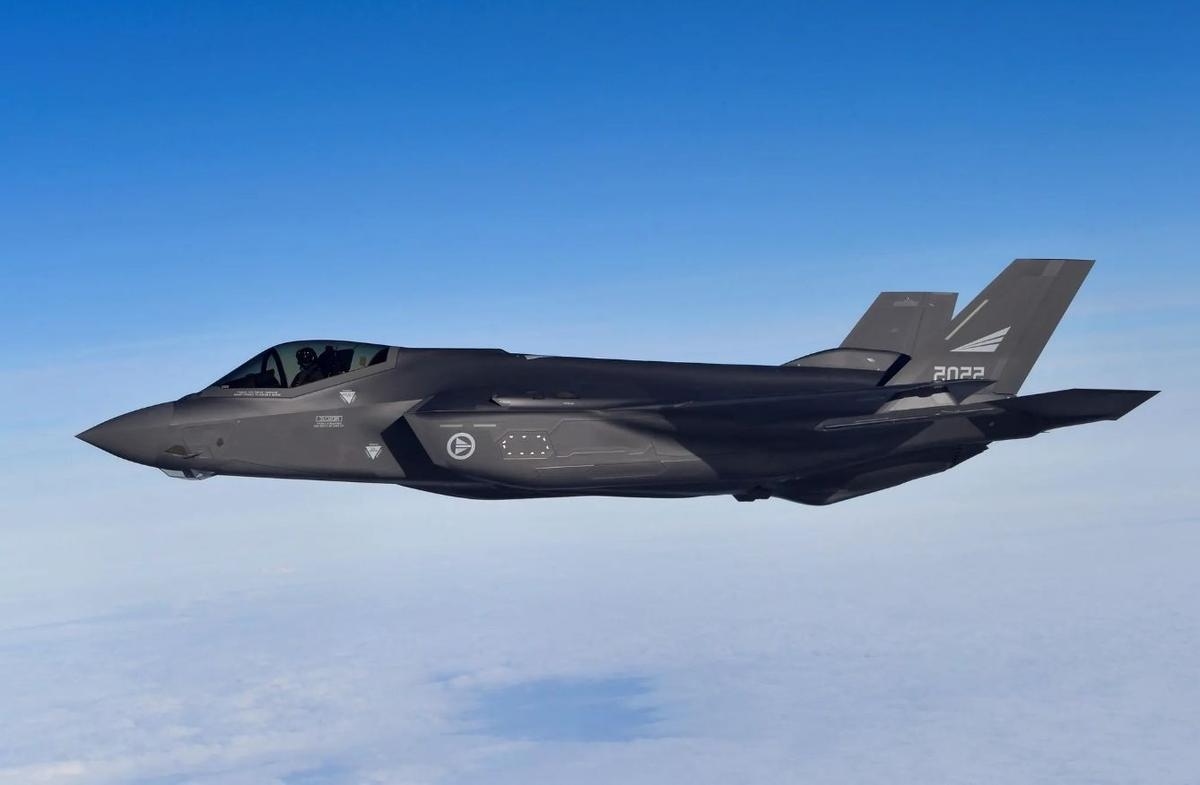 Das Vereinigte Königreich wird im Rahmen der NATO Flugzeuge erwerben, die Atomwaffen tragen können.