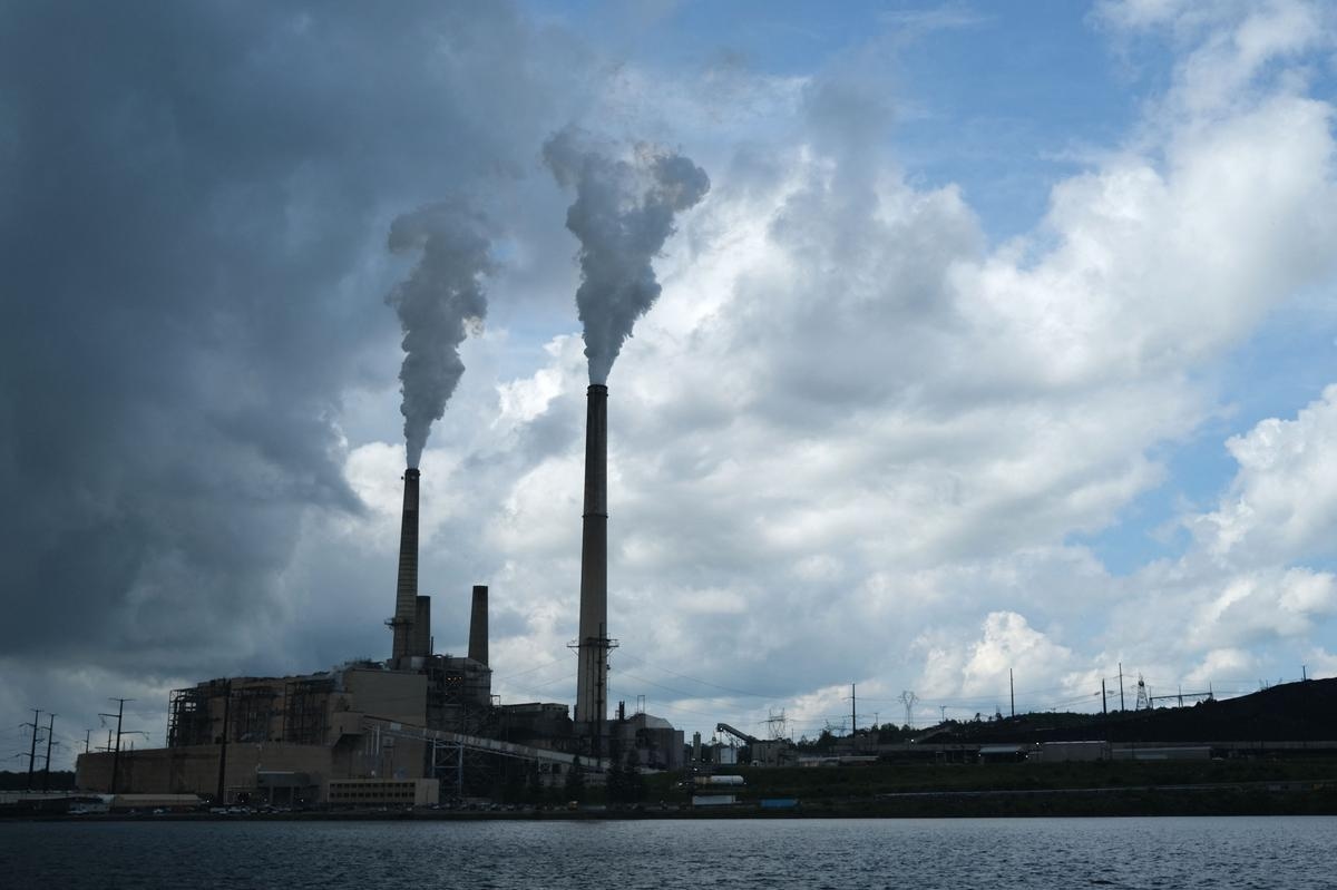 Los centros de datos y la carrera por la IA: en Estados Unidos, la electricidad escasea y el medio ambiente sufre