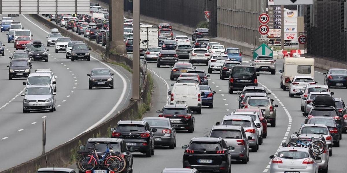 Fim de semana de engarrafamentos: já são 500 km de engarrafamento, A10 fortemente impactada