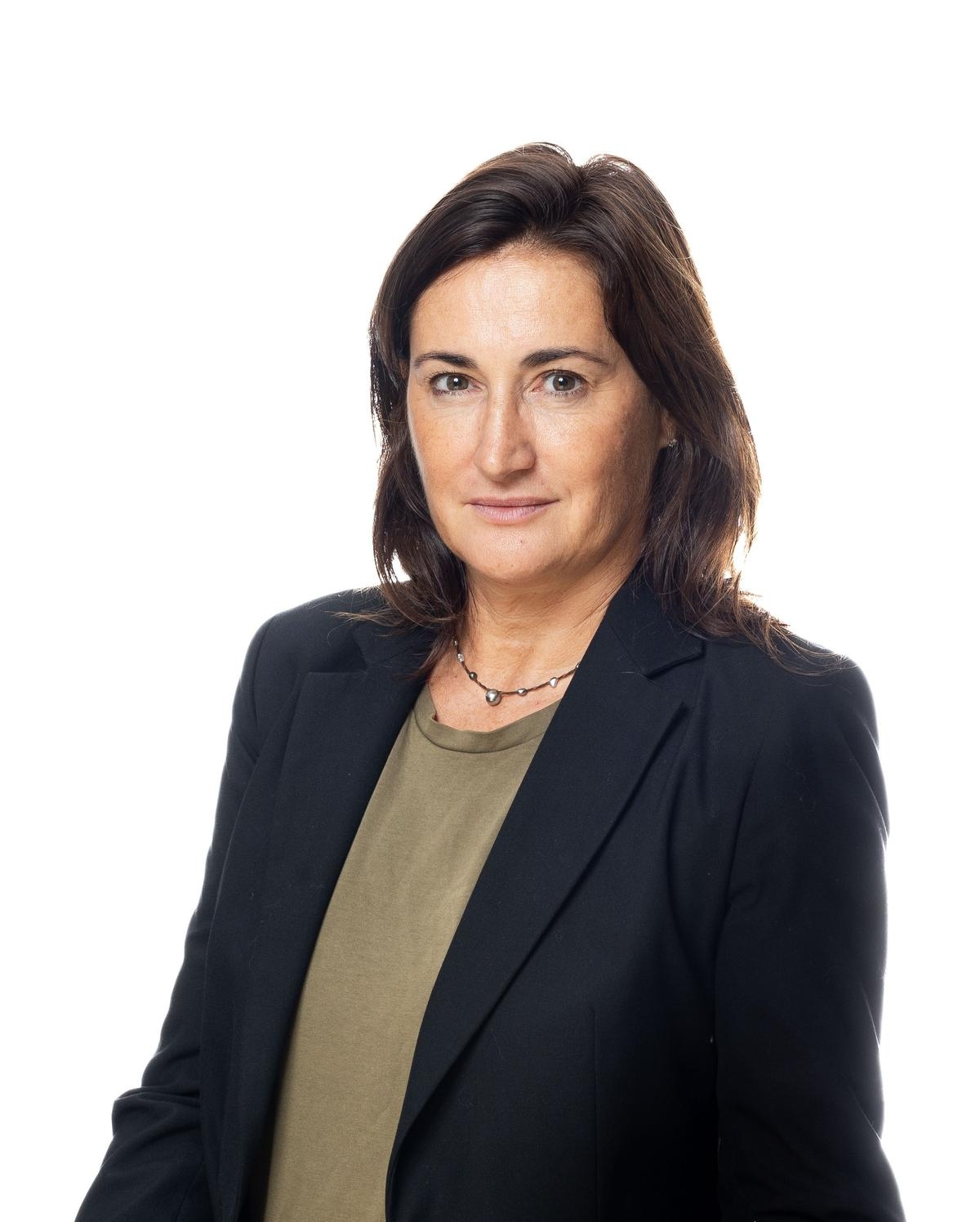 Editorial. Existe una necesidad urgente de recuperar la imagen de la bata blanca.