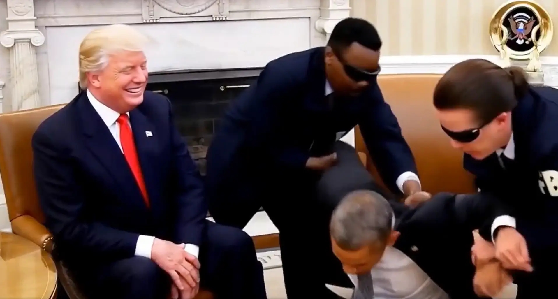 Trump znów podzielił się teoriami spiskowymi: tym razem udostępnił fałszywe nagranie przedstawiające aresztowanie Obamy