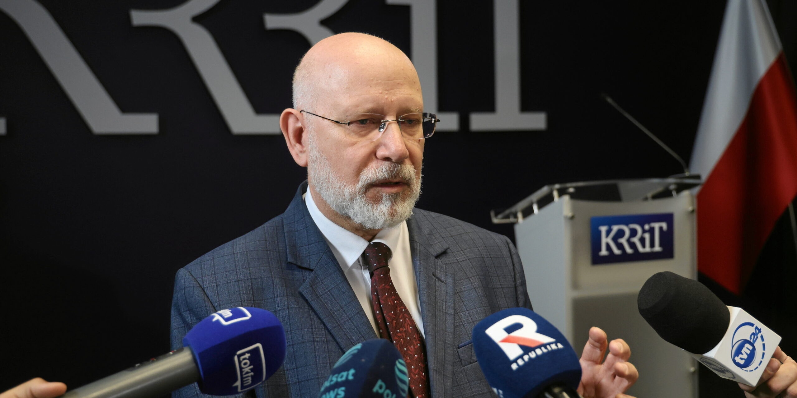 El Parlamento polaco vota a favor de enjuiciar al director del regulador de medios