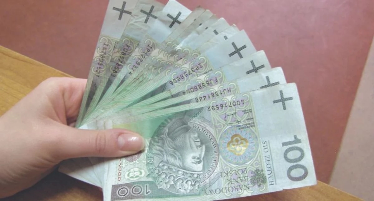 Secretary, treasurer, managers – we disclose salaries and assets