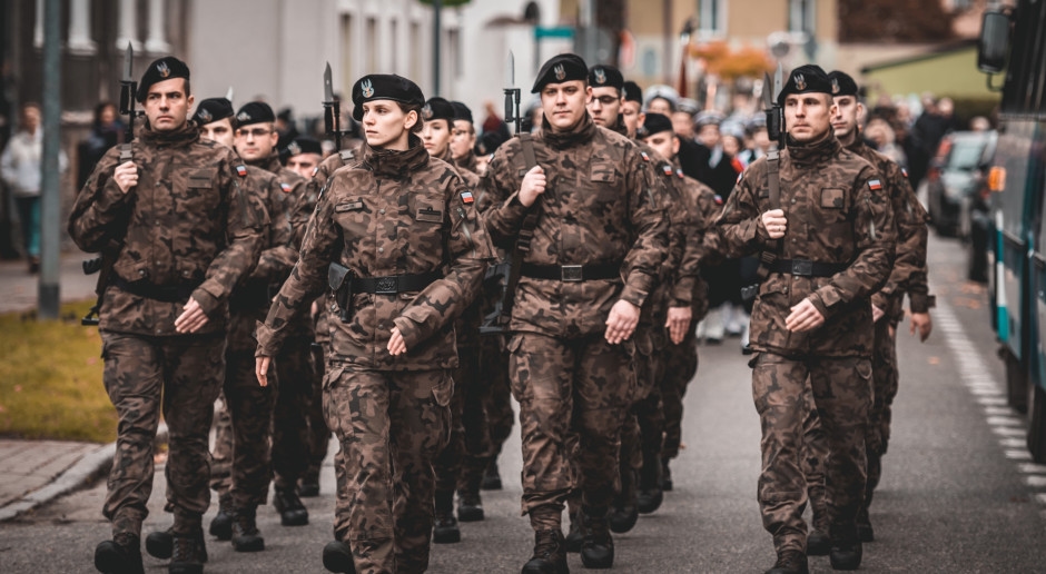 Mobilisierungskarte und Einberufungsregeln. Diese Personen werden als Erste in die Armee eingezogen.