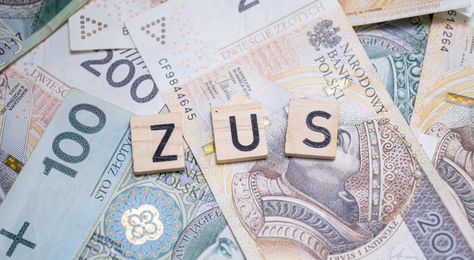 Nietypowe wypłaty emerytur w październiku 2025 roku. ZUS podał szczegóły