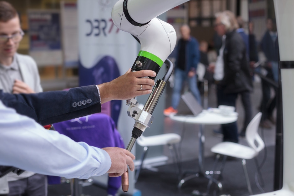 Tutto l'essenziale per la produzione moderna. Da oggi a Katowice.